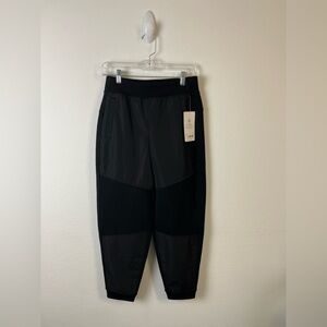 Athleta Get Set Hybrid Jogger